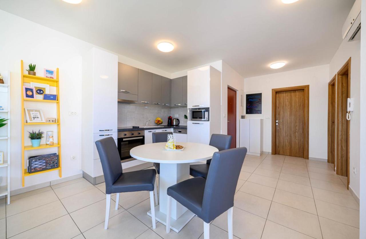 Apartment Banjada Жаборич Екстер'єр фото