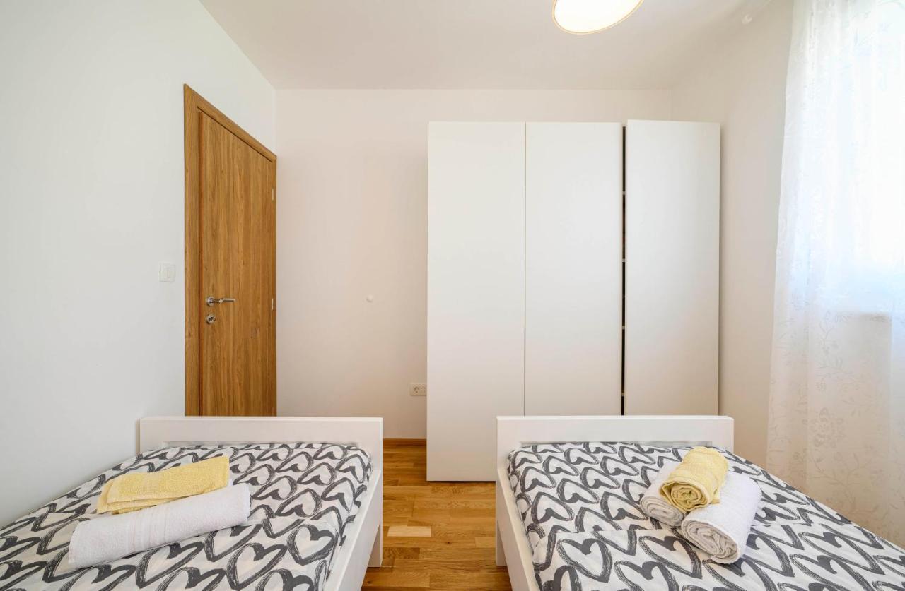 Apartment Banjada Жаборич Екстер'єр фото